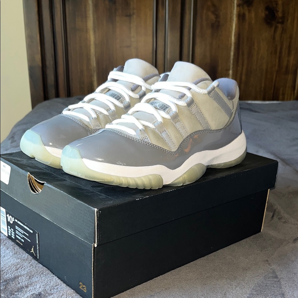 Air Jordan 11 Retro Low Cool Grey